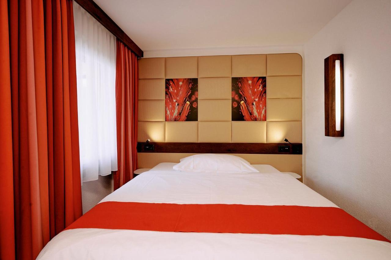 Elite Hotel วิสพ์ ภายนอก รูปภาพ